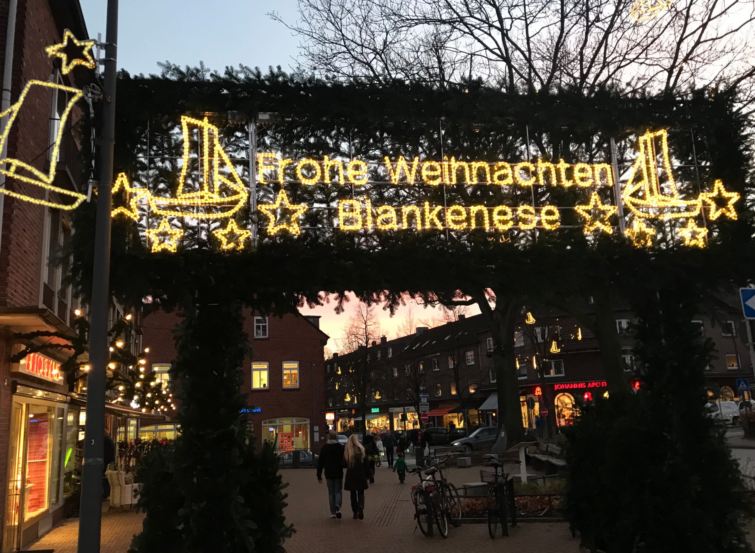 Frohe-Weihnachten-Blankenese