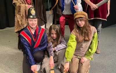 Kinder spielen Theater: Freie Plätze bei der Volksspielbühne Rissen