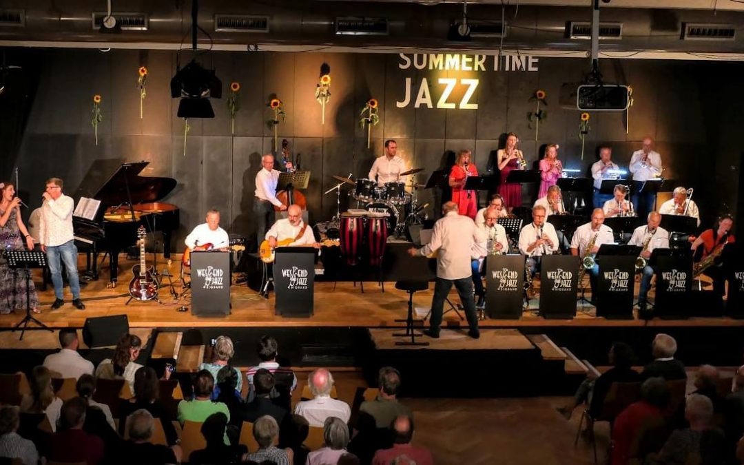 A JAZZY CHRISTMAS mit WESTEND JAZZ