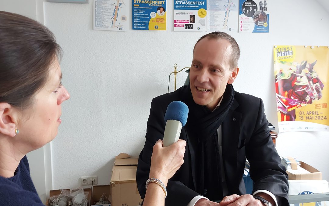 Kunstmeile, Straßenfest und leuchtende Pfahlewer