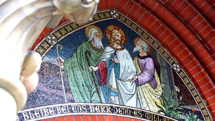Blankeneser_kirche-portal_1-9NsYyp.tmp_-mbysQk
