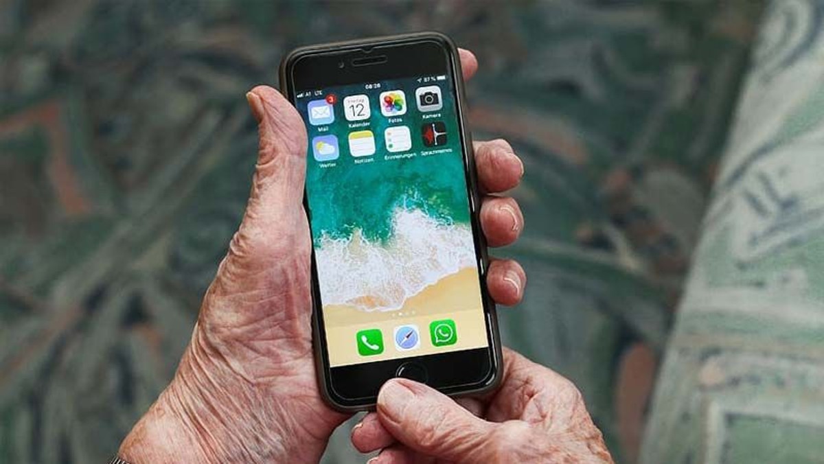 Silber_smart-denn1x.tmp_-QwlK4Y Silber_smart-denn1x.tmp_-QwlK4Y