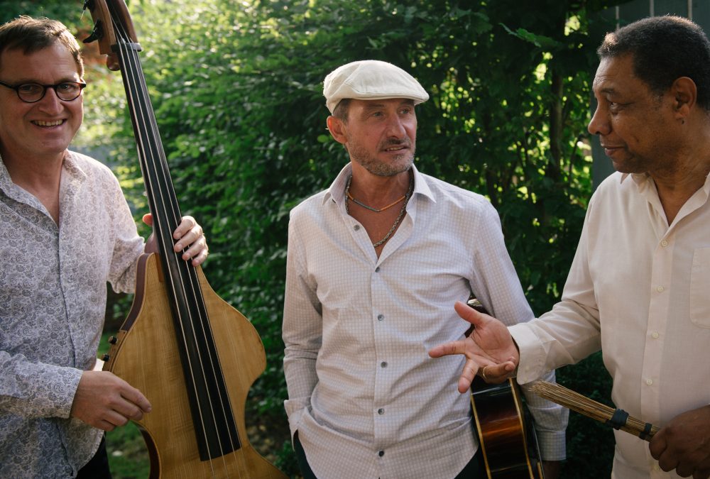 Brasilian Guitar & Voice – André Krikula Trio