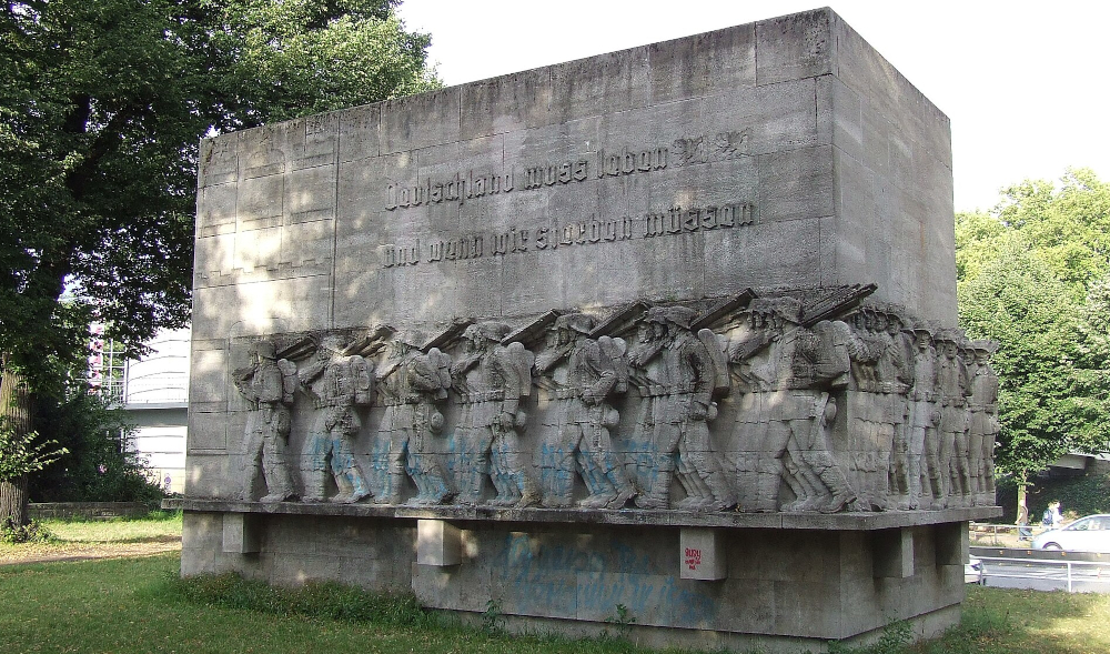 Kriegerdenkmal_Dammtordamm_Hamburg
