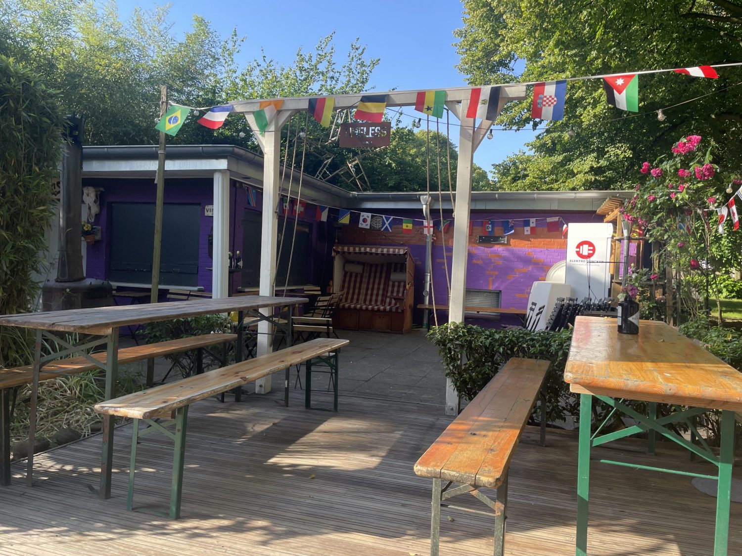 Pauls Bar4