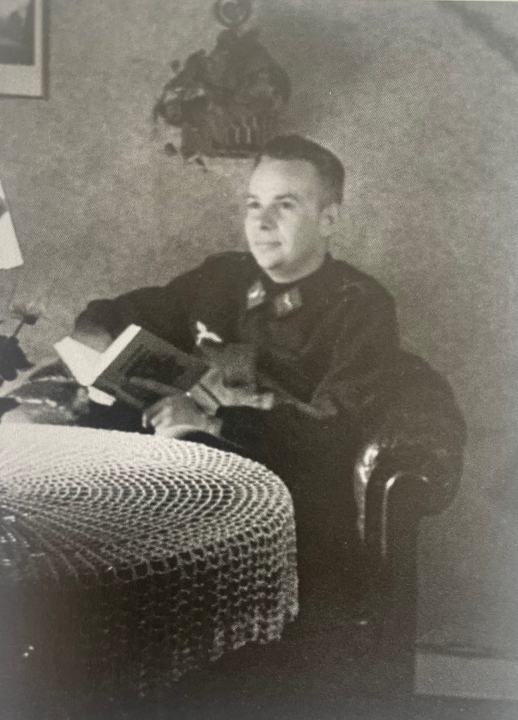 BF.Behrmann04
